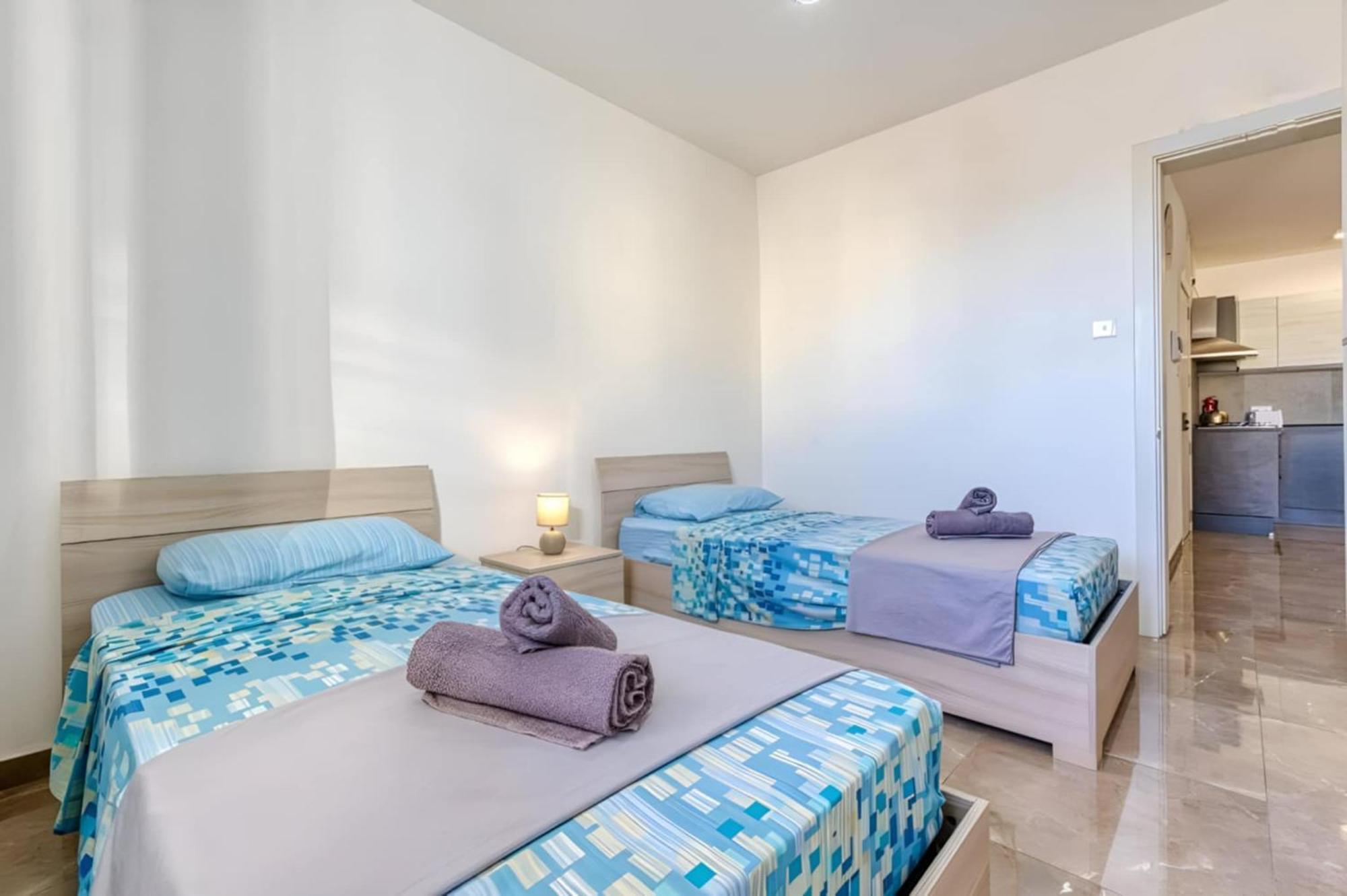 Apartment In Marsaskala Luaran gambar