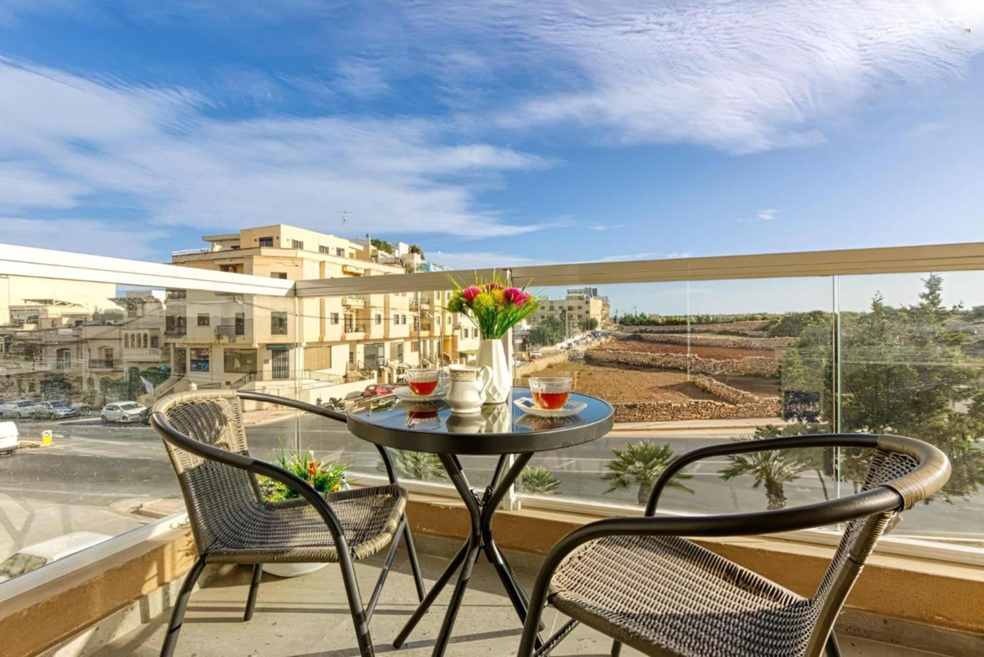 Apartment In Marsaskala Luaran gambar
