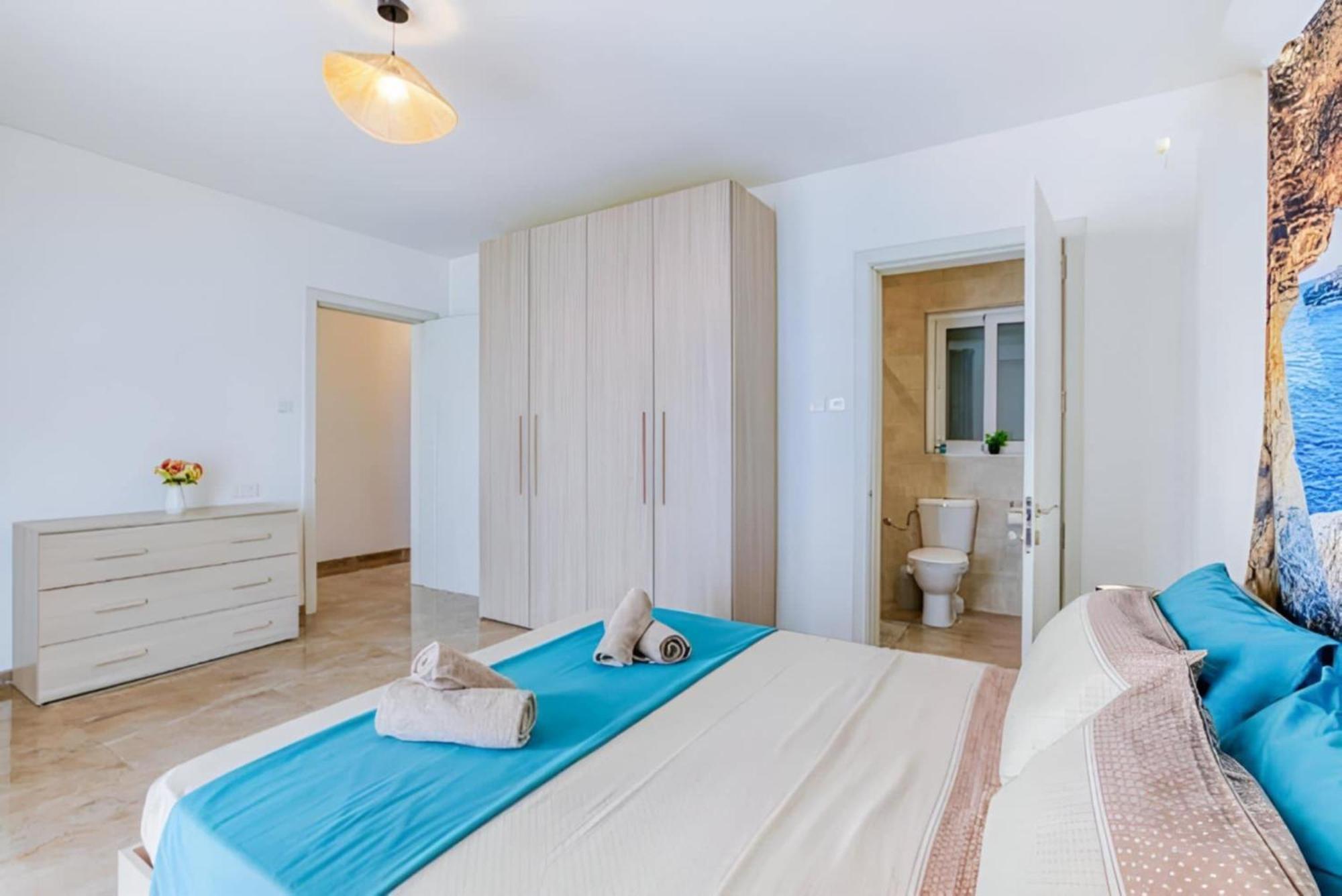 Apartment In Marsaskala Luaran gambar